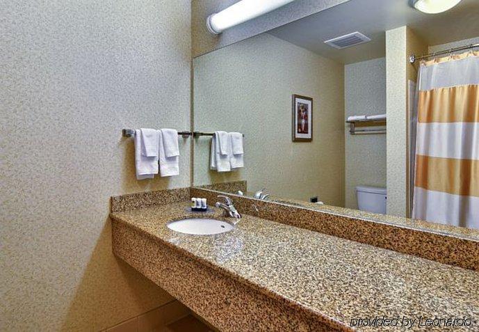 Fairfield Inn & Suites By Marriott סטייט קולג' מראה חיצוני תמונה