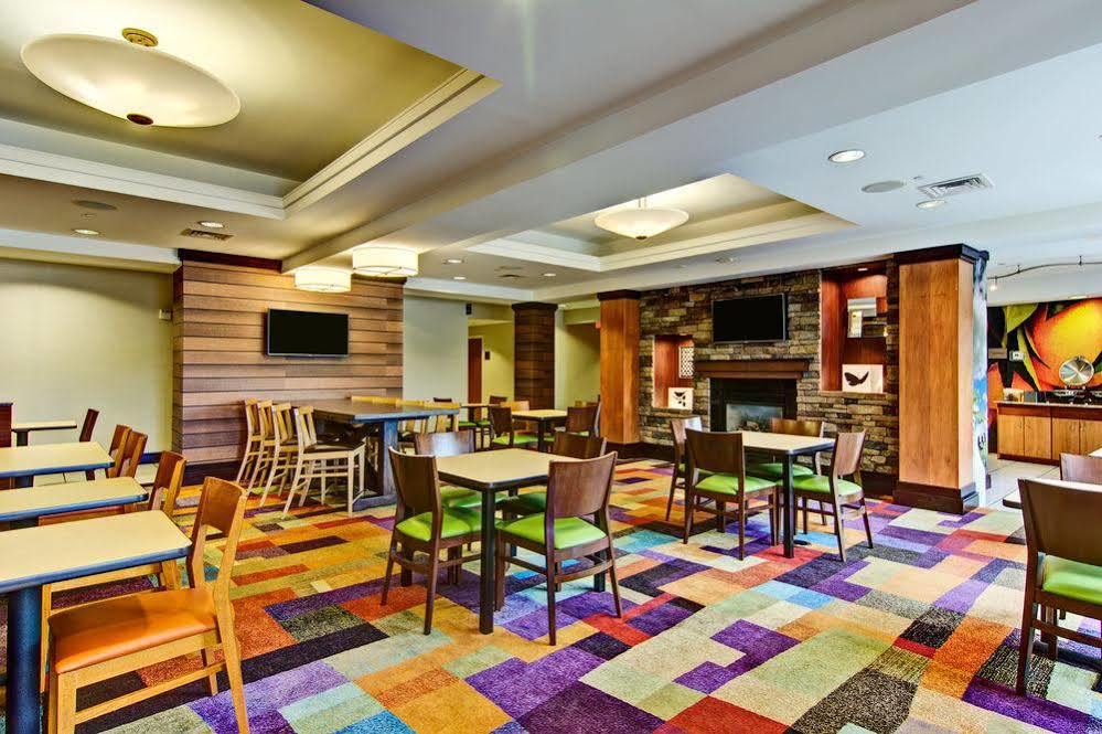 Fairfield Inn & Suites By Marriott סטייט קולג' מראה חיצוני תמונה